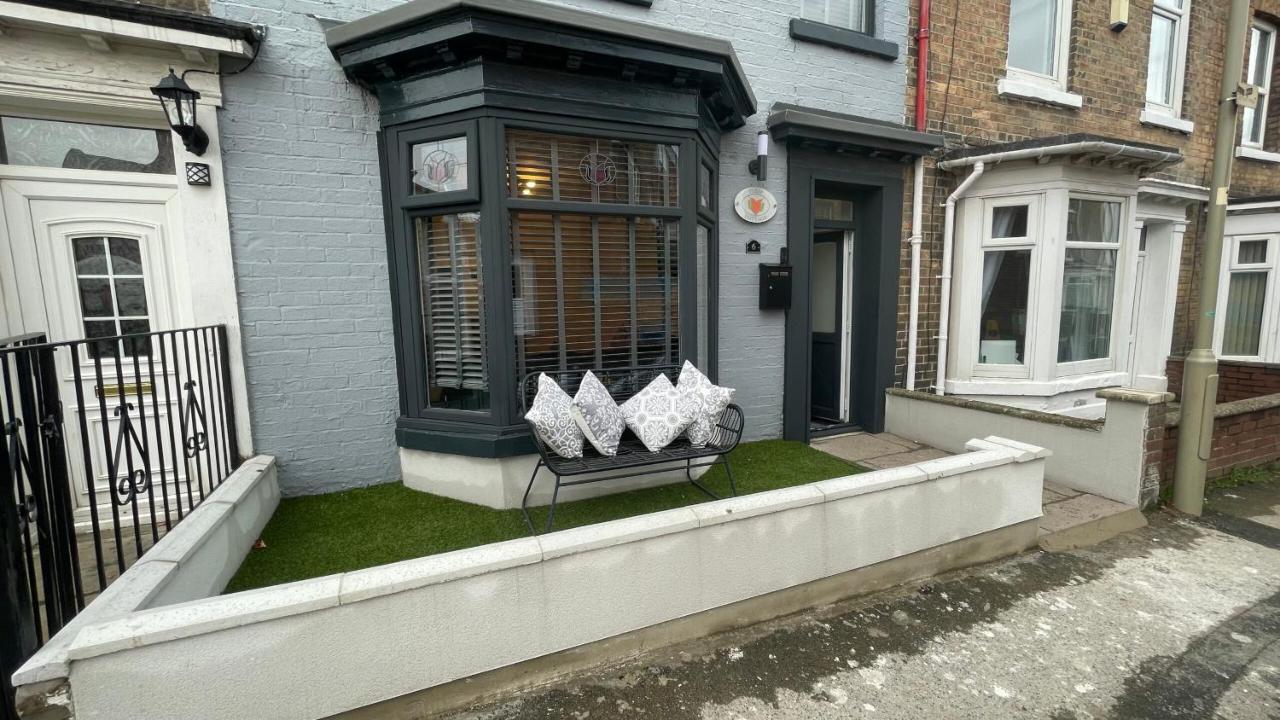 House Located Centrally For Up To 8 Guests Scarborough Exteriör bild