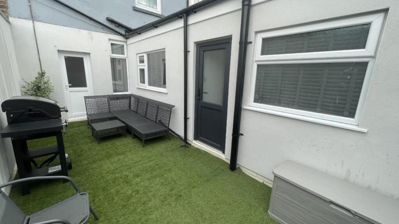 House Located Centrally For Up To 8 Guests Scarborough Exteriör bild